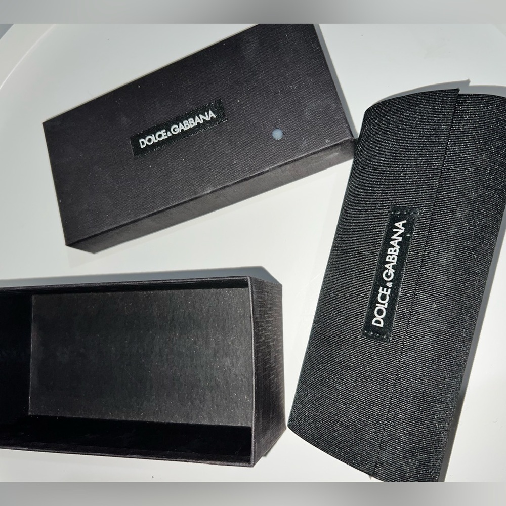 Dolce&Gabbana eyes cat sunglasses Case